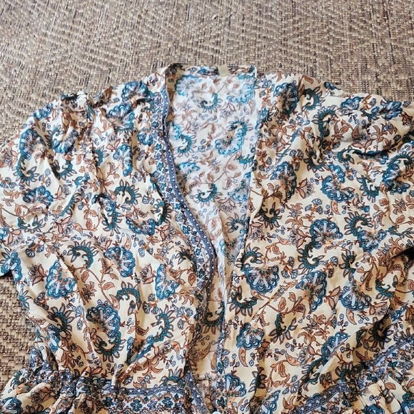 Floral Print Women's Robe - Picture 2 of 6